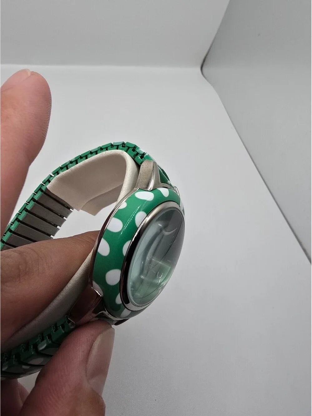 Isaac Mizrahi Live! Women’s Quartz Analog Polka Dot Green Dial Silver Bracelet